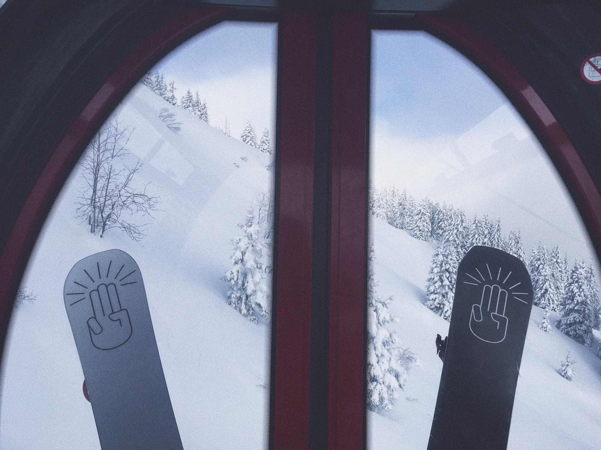 Exploring Snowboarding Techniques: From Basic Skills to Advanced Maneuvers